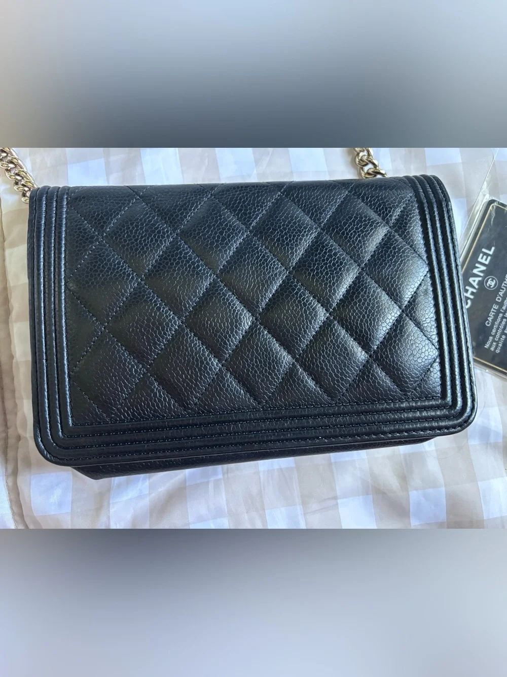 CHANEL wallet chain